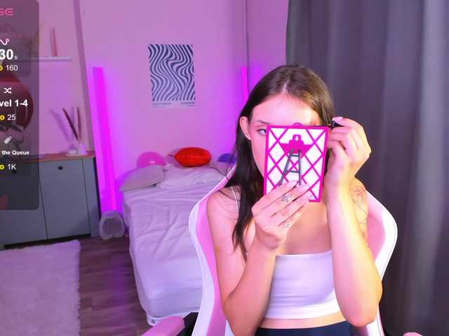 AnnaOddy live cam on BongaCams