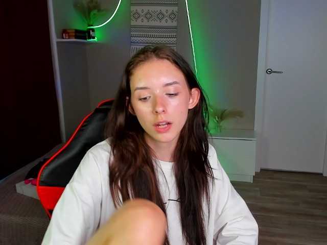 AnnaOddy live cam on BongaCams