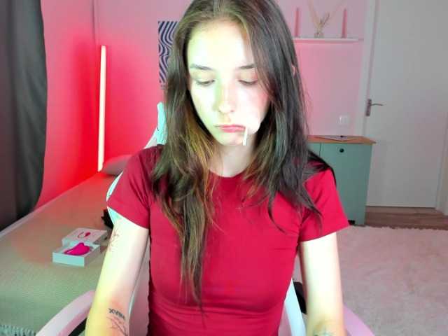 AnnaOddy live cam on BongaCams