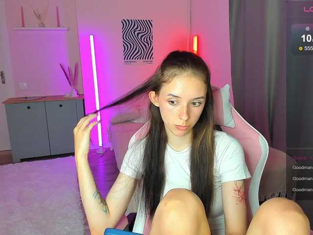 annaoddy live sex