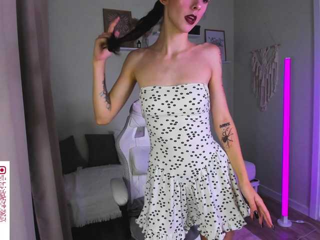 AnnaOddy live cam on BongaCams