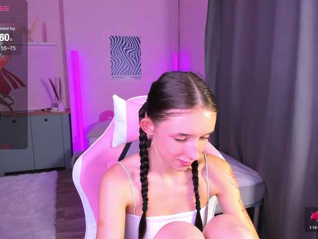 AnnaOddy live cam on BongaCams