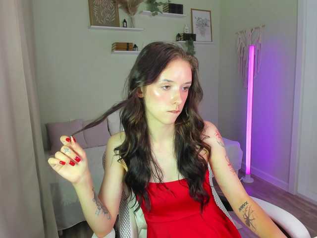 AnnaOddy live cam on BongaCams