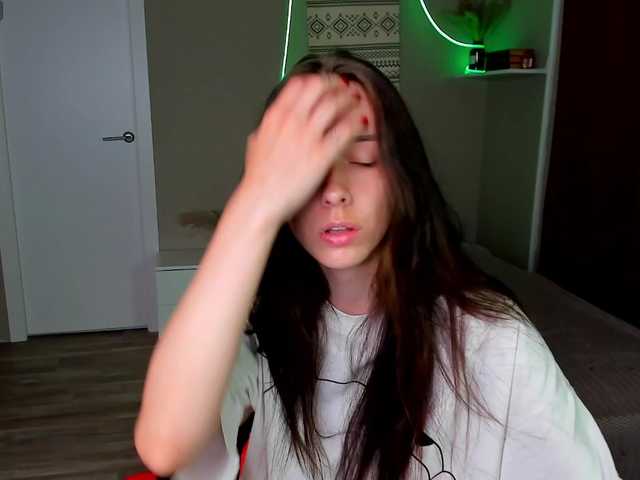 AnnaOddy live cam on BongaCams