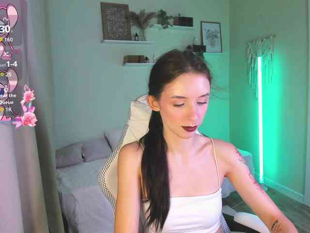 AnnaOddy Live Webcam on BongaCams
