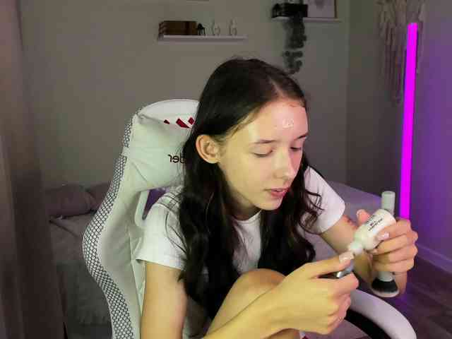 AnnaOddy AnnaOddy