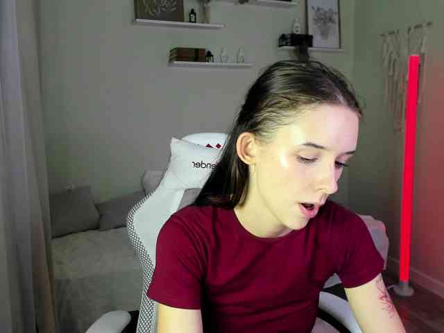 AnnaOddy Sex Cam Show