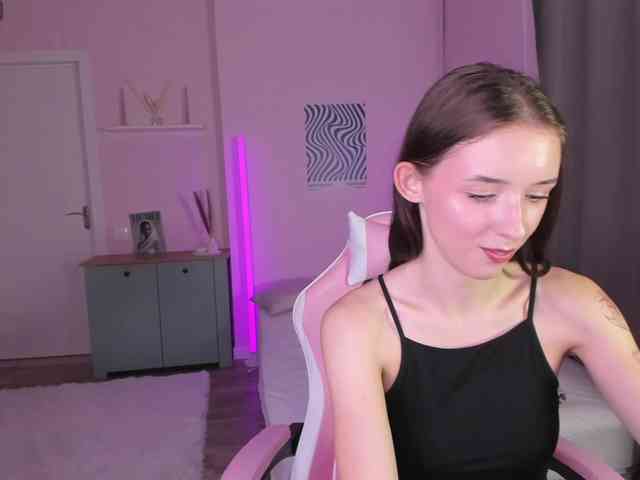 AnnaOddy webcam