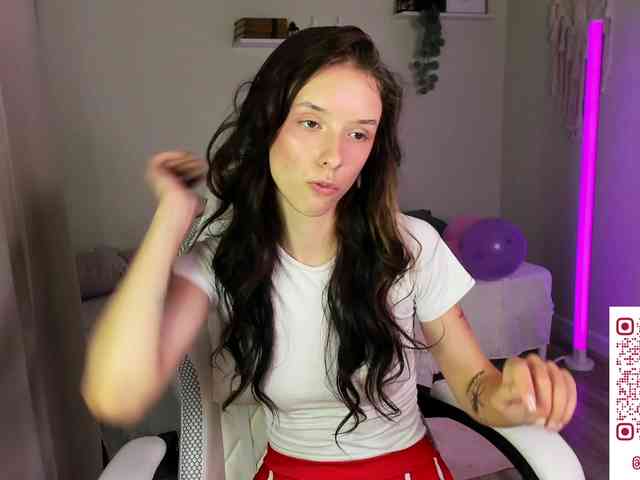 AnnaOddy webcam