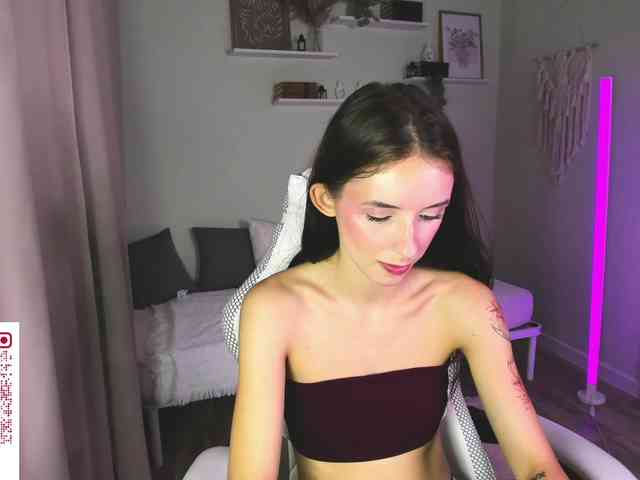 AnnaOddy AnnaOddy