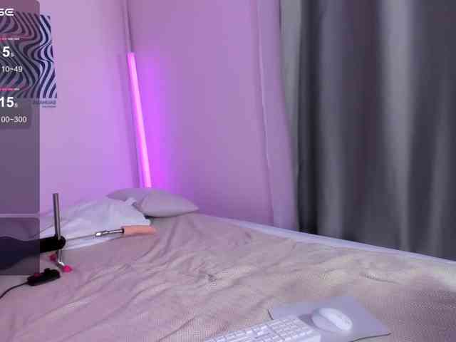 AnnaOddy webcam