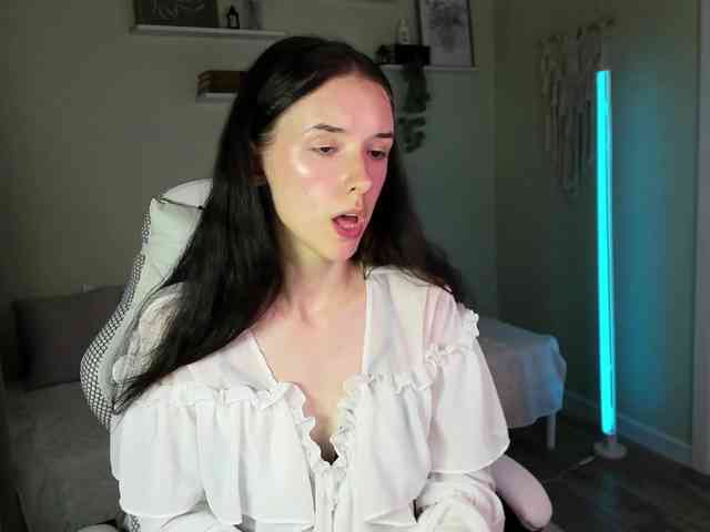 annaoddy's live room