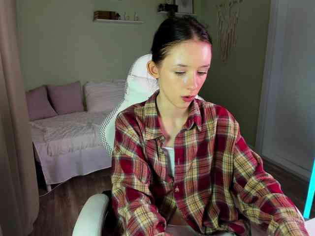 AnnaOddy webcam