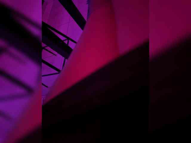 Blackmell webcam
