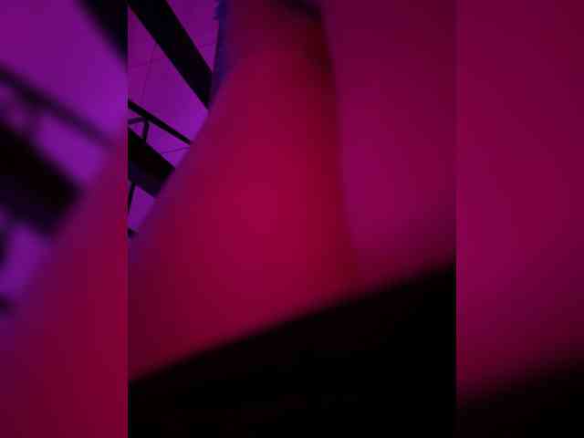 Blackmell webcam