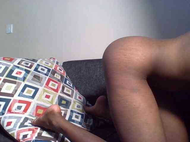 Sweetpassion21 webcam