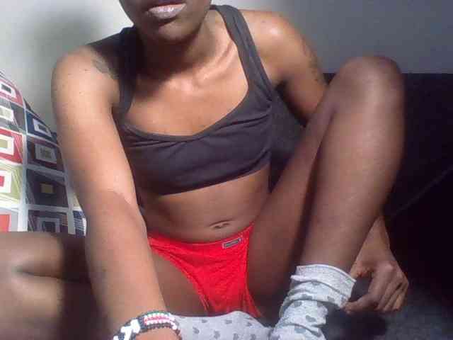 Sweetpassion21 webcam