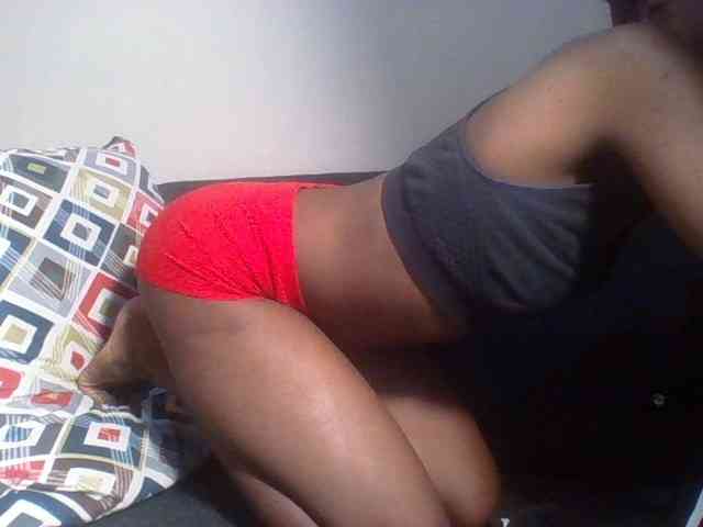 Sweetpassion21 webcam