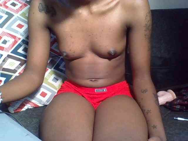 Sweetpassion21 webcam