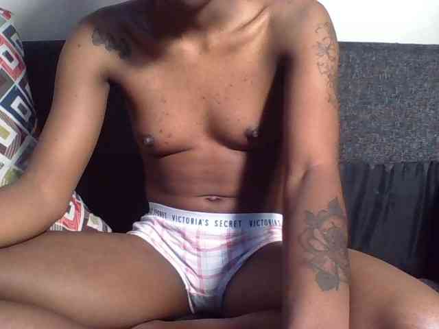 Sweetpassion21 webcam