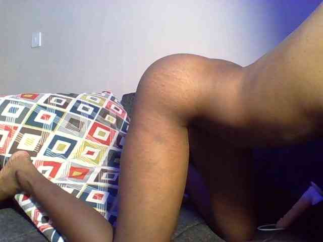 Sweetpassion21 webcam