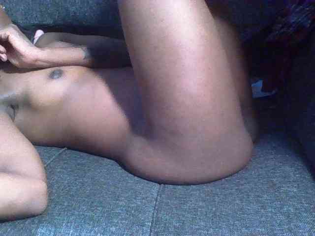 Sweetpassion21 webcam