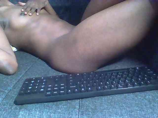 Sweetpassion21 webcam