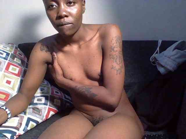 Sweetpassion21 webcam