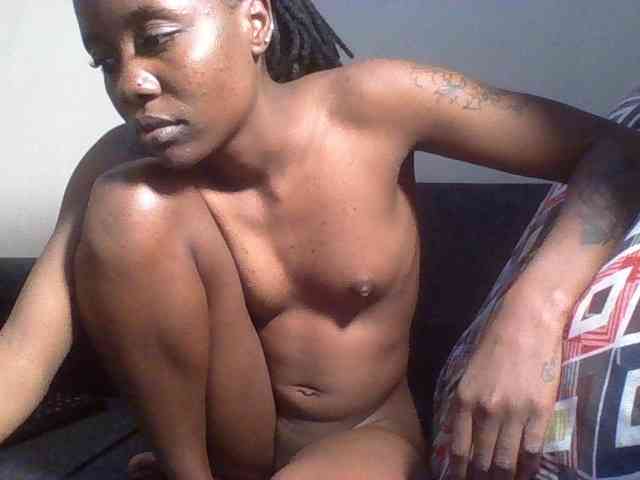 Sweetpassion21 webcam