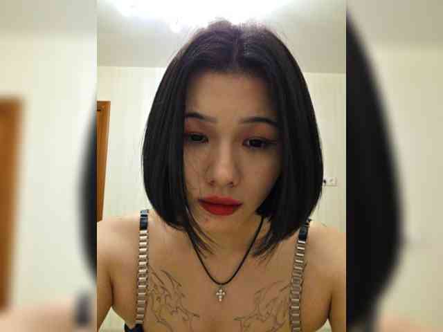 Alexa-Lee webcam