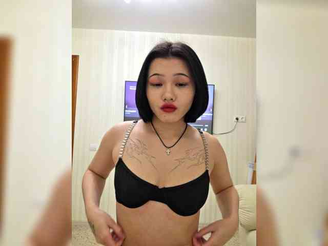 Alexa-Lee webcam