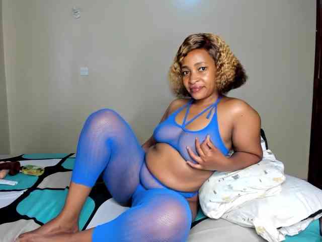 LylaxXx69 webcam