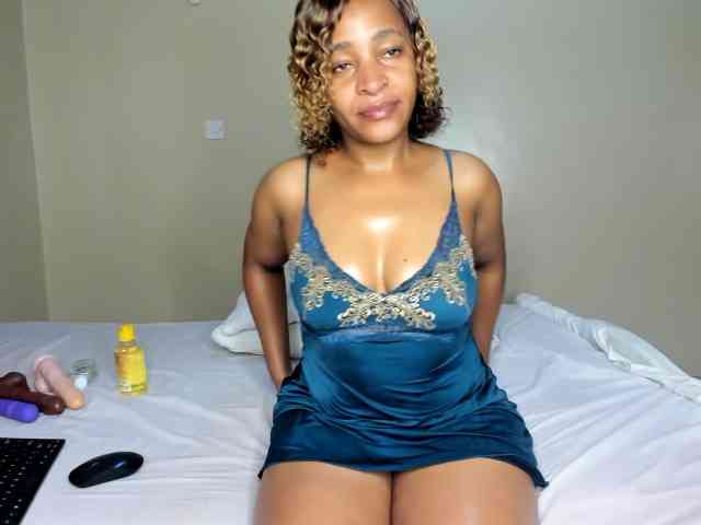 LylaxXx69 webcam