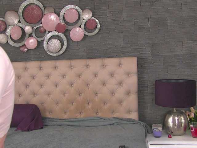 Arya-Joy live cam on BongaCams