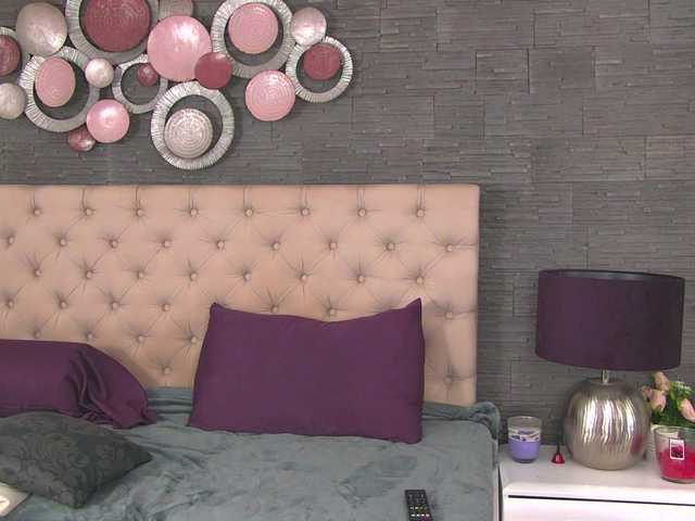 Arya-Joy live cam on BongaCams