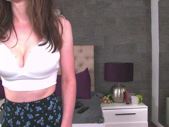 Arya-Joy live cam on BongaCams