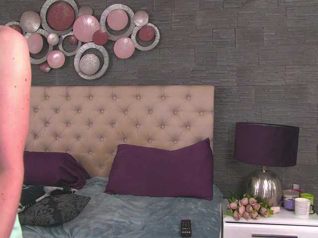 Arya-Joy live cam on BongaCams