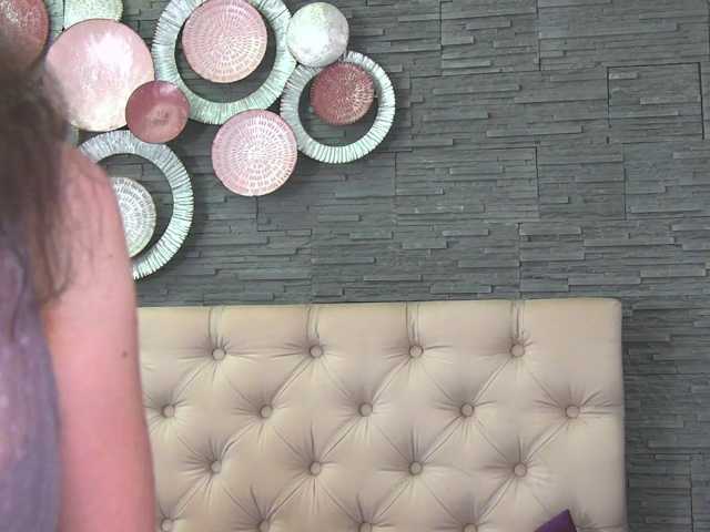 Arya-Joy live cam on BongaCams
