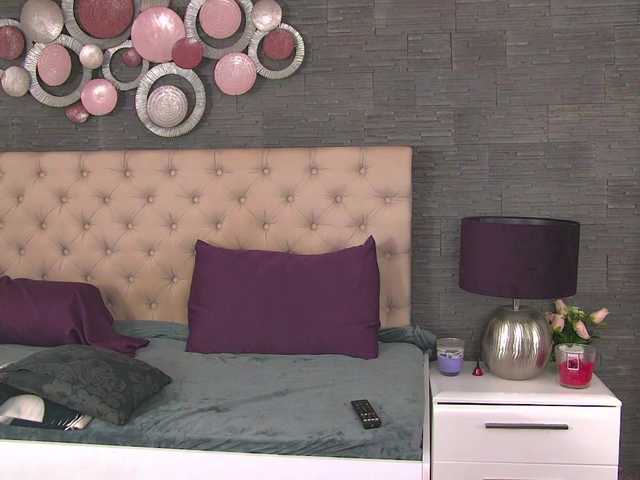 Arya-Joy live cam on BongaCams