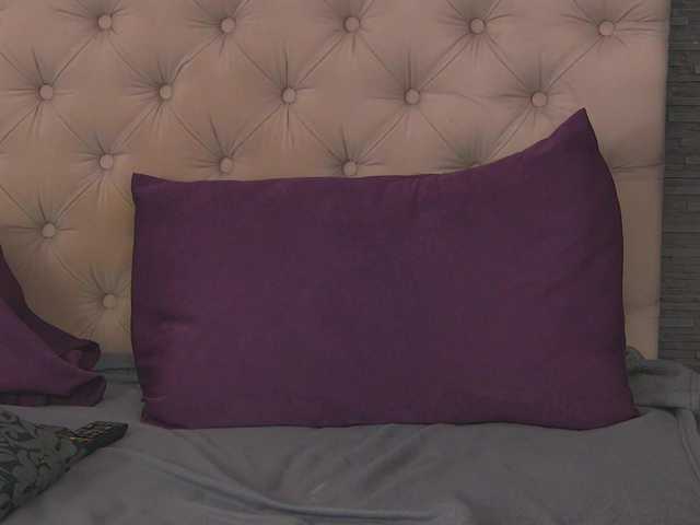 Arya-Joy live webcam show