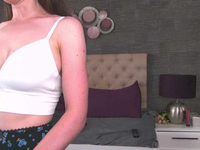 Arya-Joy live webcam show