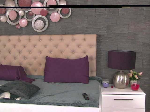 Arya-Joy live cam on BongaCams