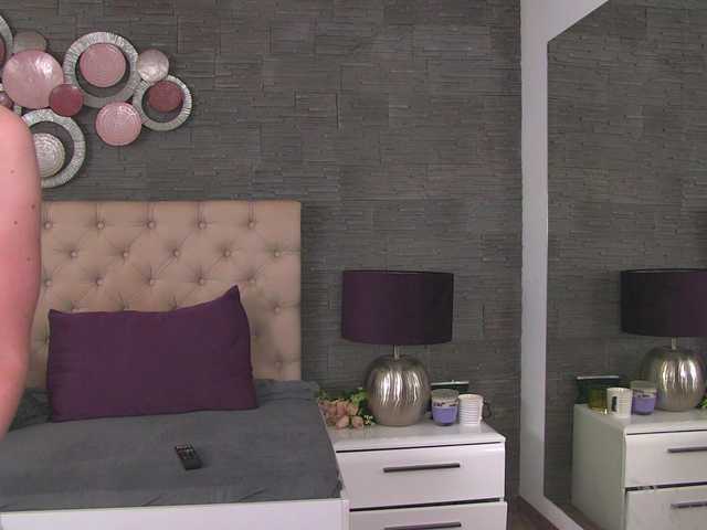 Arya-Joy live webcam show