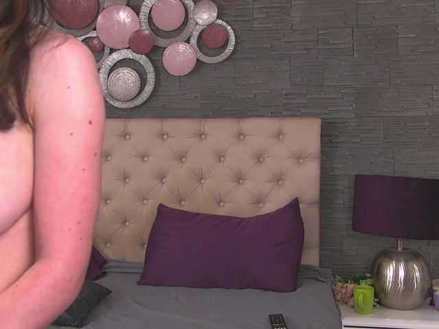 Arya-Joy live webcam show