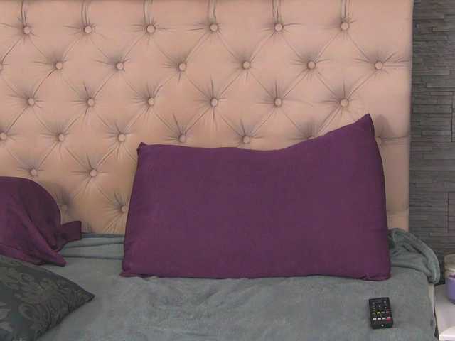 Arya-Joy live cam preview
