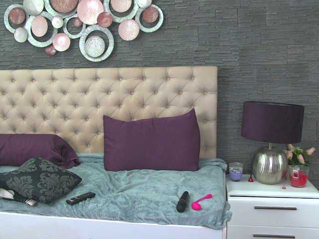 Arya-Joy live cam preview