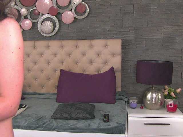 Arya-Joy live cam on BongaCams