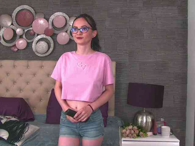 Arya-Joy webcam