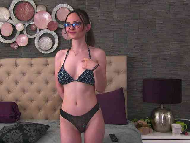 Arya-Joy webcam