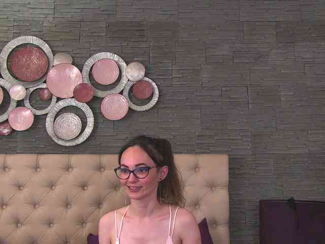 Arya-Joy webcam